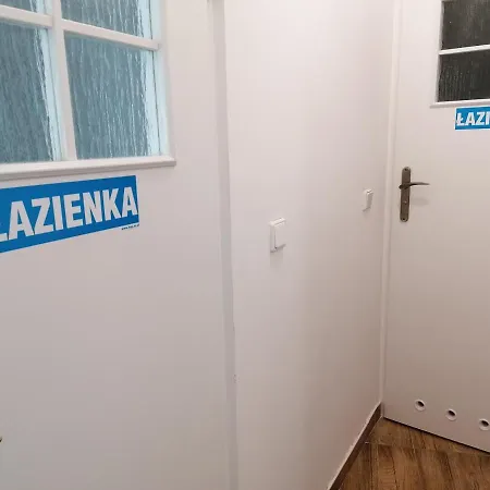 Hostel Tulip - Pokoj 2 Ze Wspolna Lazienka I Kuchnia Szczecin Exterior photo