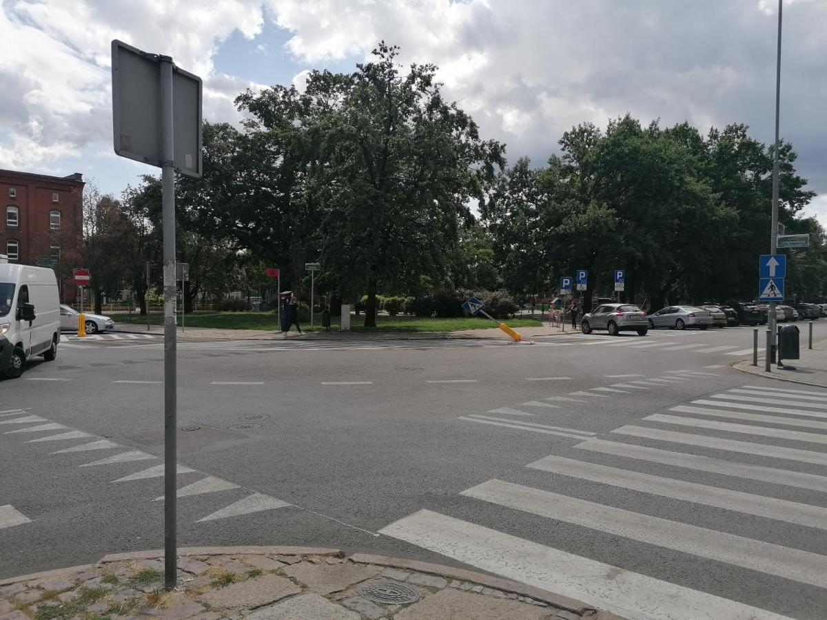 Tulip - Pokoj 2 Ze Wspolna Lazienka I Kuchnia Apartment *