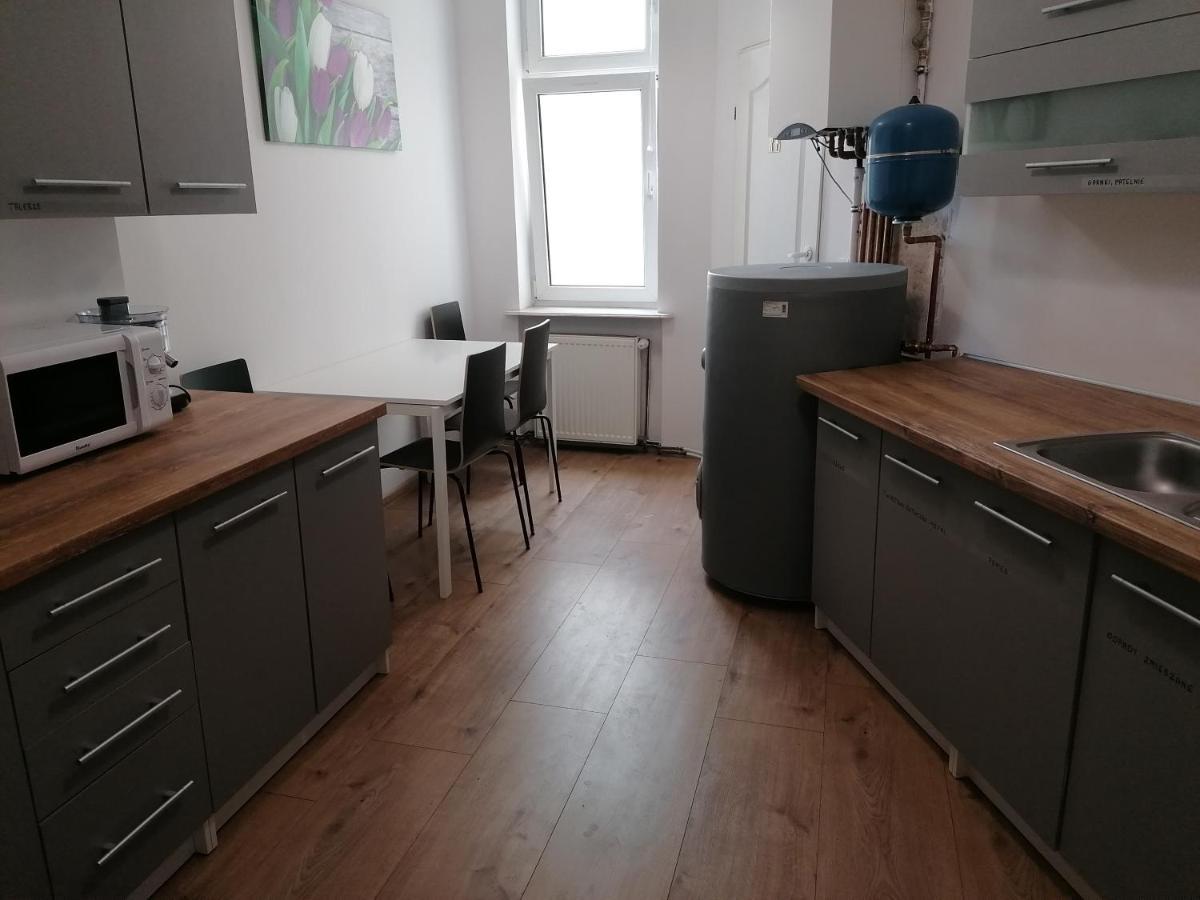 Tulip - Pokoj 2 Ze Wspolna Lazienka I Kuchnia Apartment *