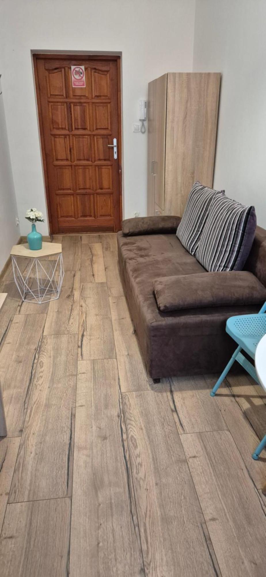 Apartment Tulip - Pokoj 2 Ze Wspolna Lazienka I Kuchnia *